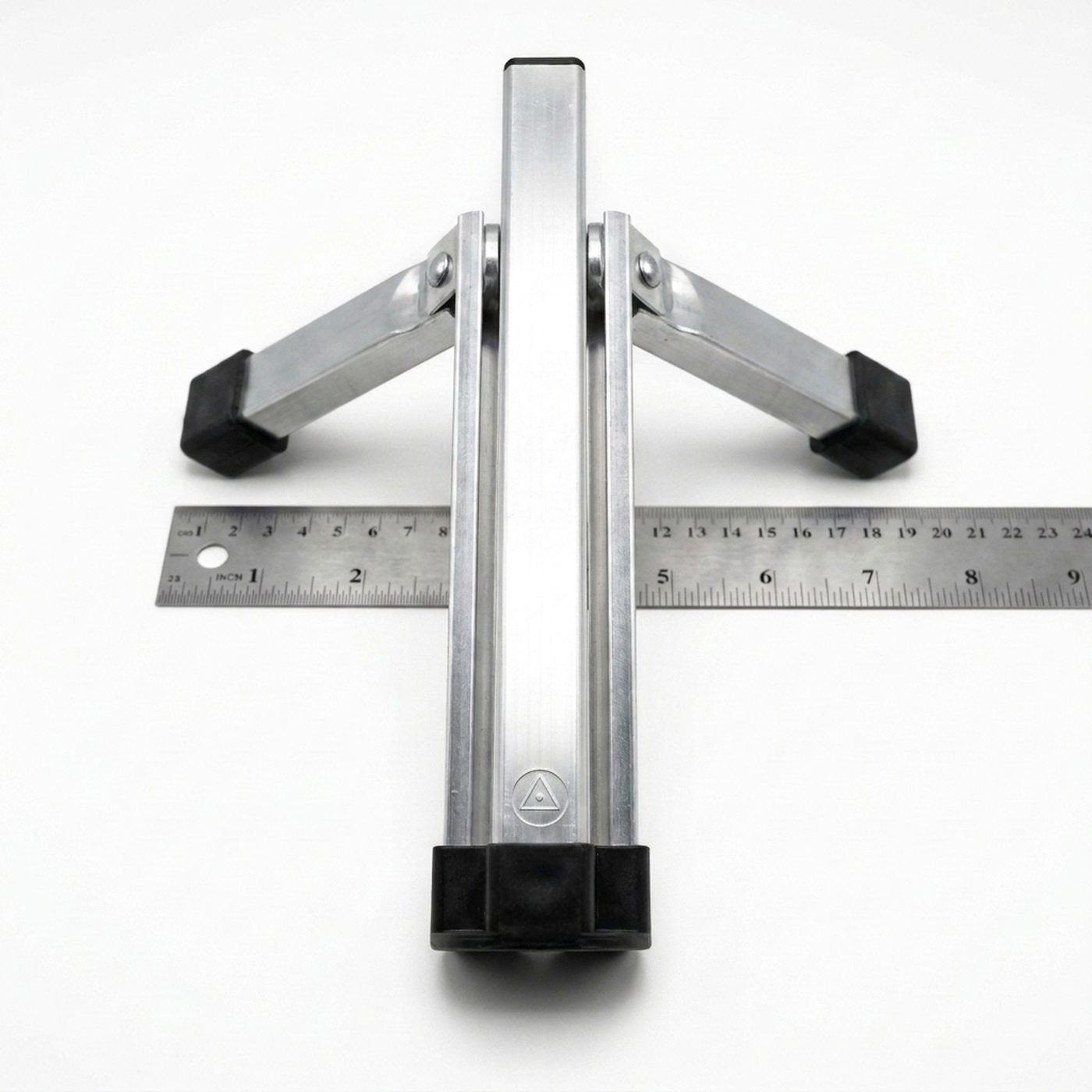 Benchmark Ladder Stabilizer — aluminum